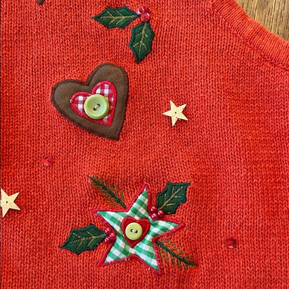 Heirloom Collectibles Christmas Red Vest with Gingerbread Candy Sweater Applique - Picture 6 of 11